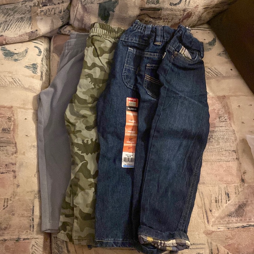 4 pairs of pants